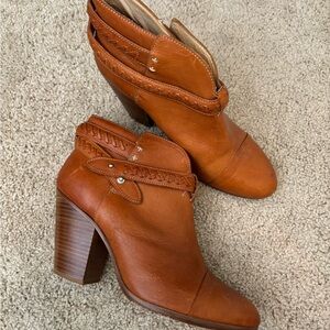 rag & bone Harrow Boot color Natural Woven. Size 11 (EU size 41)